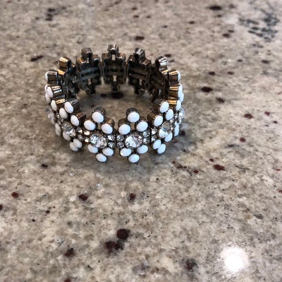 J. Crew Jewelry - Jcrew beautiful bracelet!
